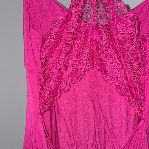 Victoria's Secret Pink night dress with Spaghetti Straps lace detail - open back - Picture 12 of 14
